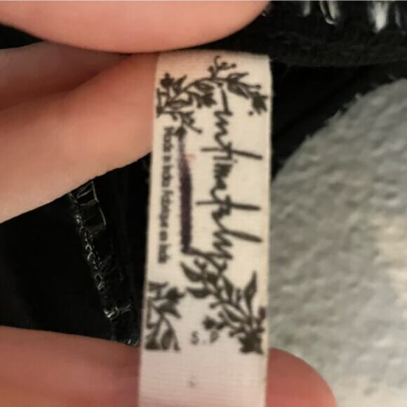 Free people black cotton tank crocheted trim summer top shirt spring - Picture 6 of 6